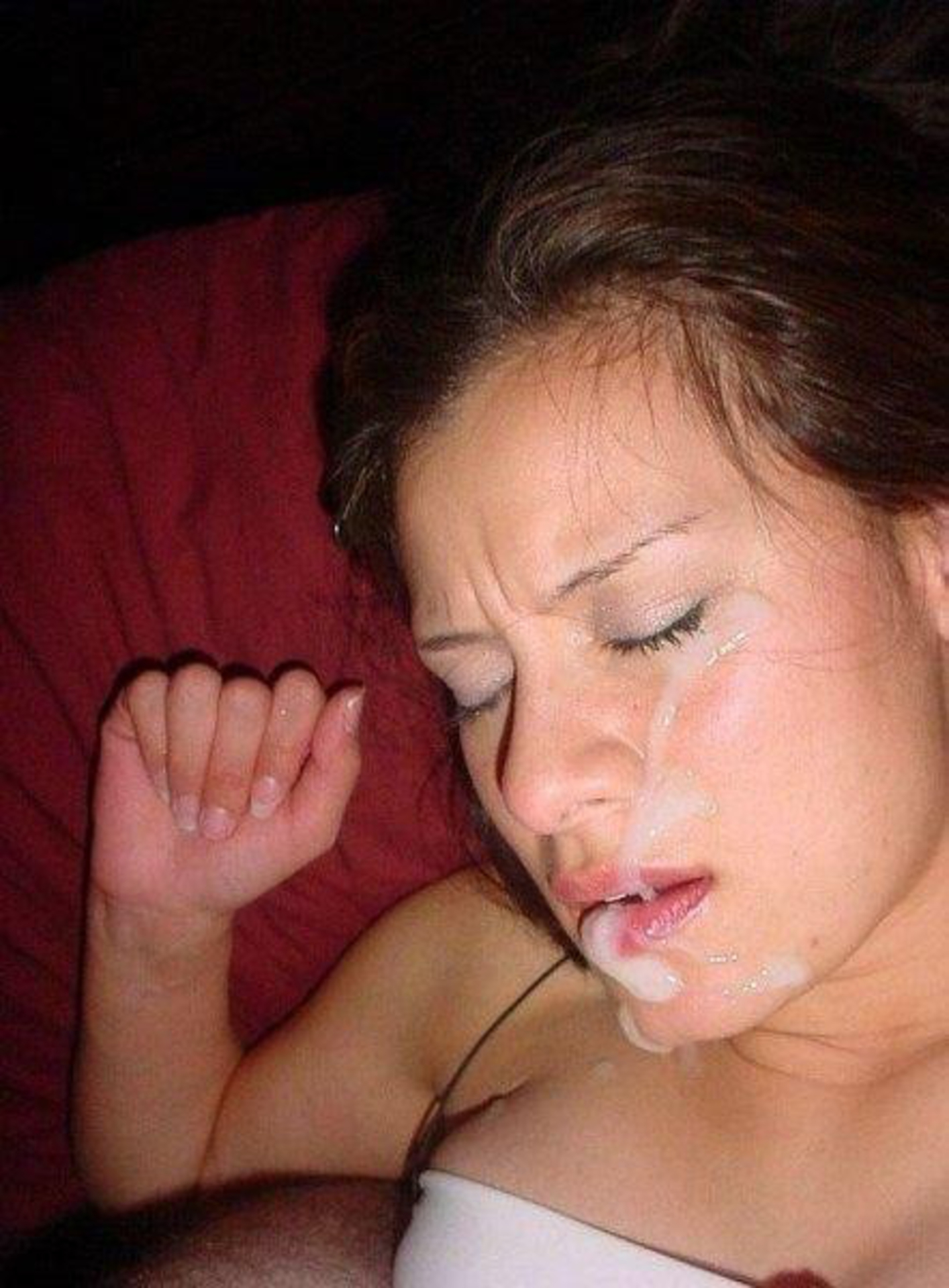 Порно Кончил В Рот Спящей Девушки