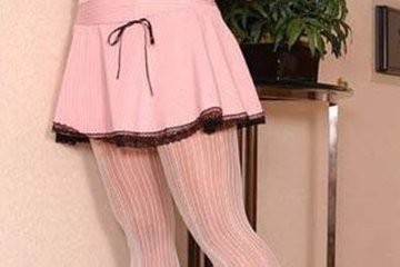Девушки в чулках №899