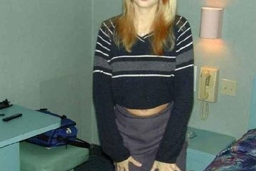 Девушки в чулках №907