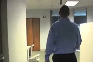 Парень зашёл вовремя