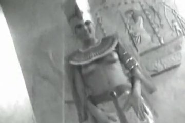 Египетским красавицам тоже нужен отдых