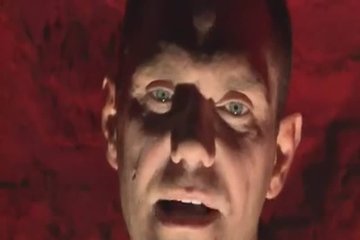 Блондинка предпочитает большие поршни