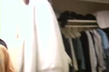 Накинулся на девку, будучи на вечеринке