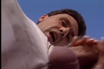 Секс с симпатяжкой на шезлонге