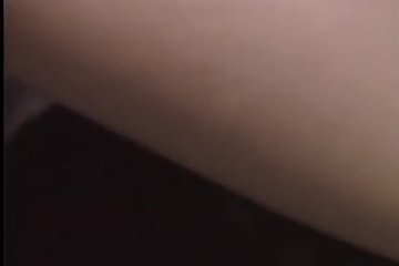 Азиатка вошла к азиату за сексом