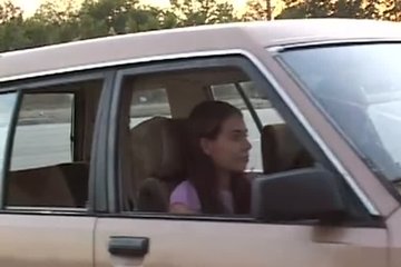 Если мужик готов платить, то она готова его ублажать