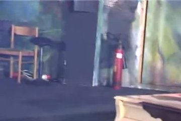 Стриптизер мокрощелкам и за щеку может навалять