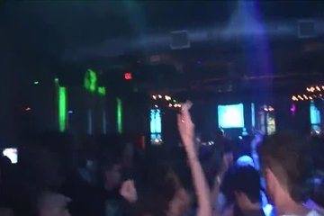 Пьяные шлюшки на пати