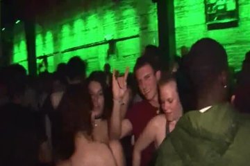 Похотливые сучки на вечеринке