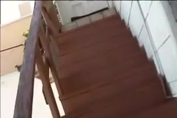 Дамочка начала всё в машине