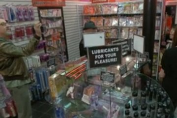 Брюнетка хорошо показала себя