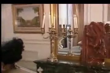 Брюнетка получила удовлетворение во всех дырочках